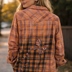 Old Navy Men Flannel Western Snap Plaid Bleached Unisex Hand Painted Butterflies